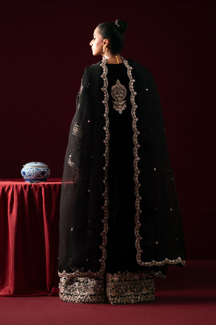 Noir - Waniya by Mehr Azam - velvet Suit - Pret - raniazara