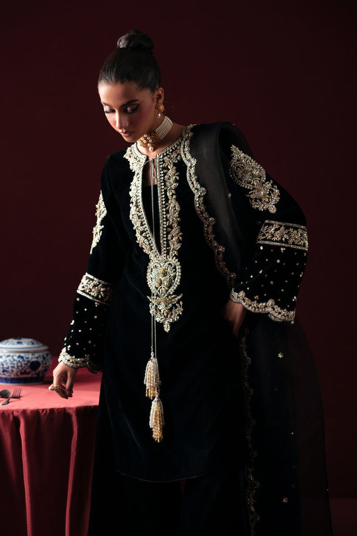 Noir - Waniya by Mehr Azam - velvet Suit - Pret - raniazara