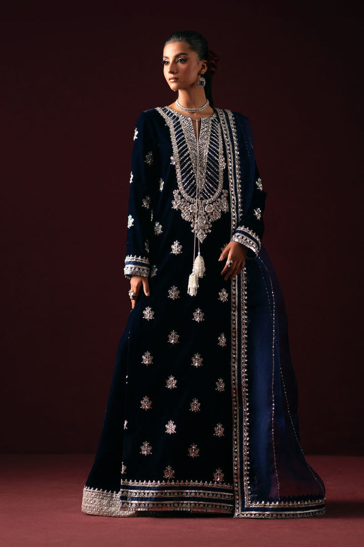 Lanse - Waniya by Mehr Azam - velvet Suit - Pret - raniazara