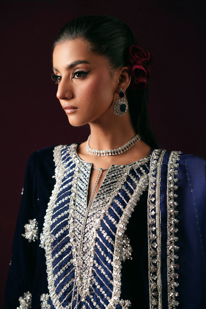 Lanse - Waniya by Mehr Azam - velvet Suit - Pret - raniazara