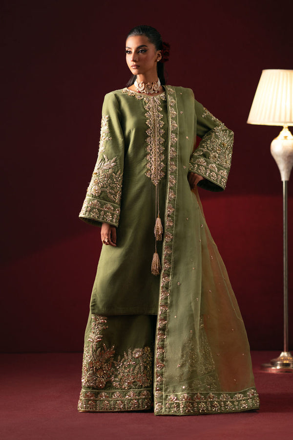 Verde - Waniya by Mehr Azam - velvet Suit - Pret - raniazara