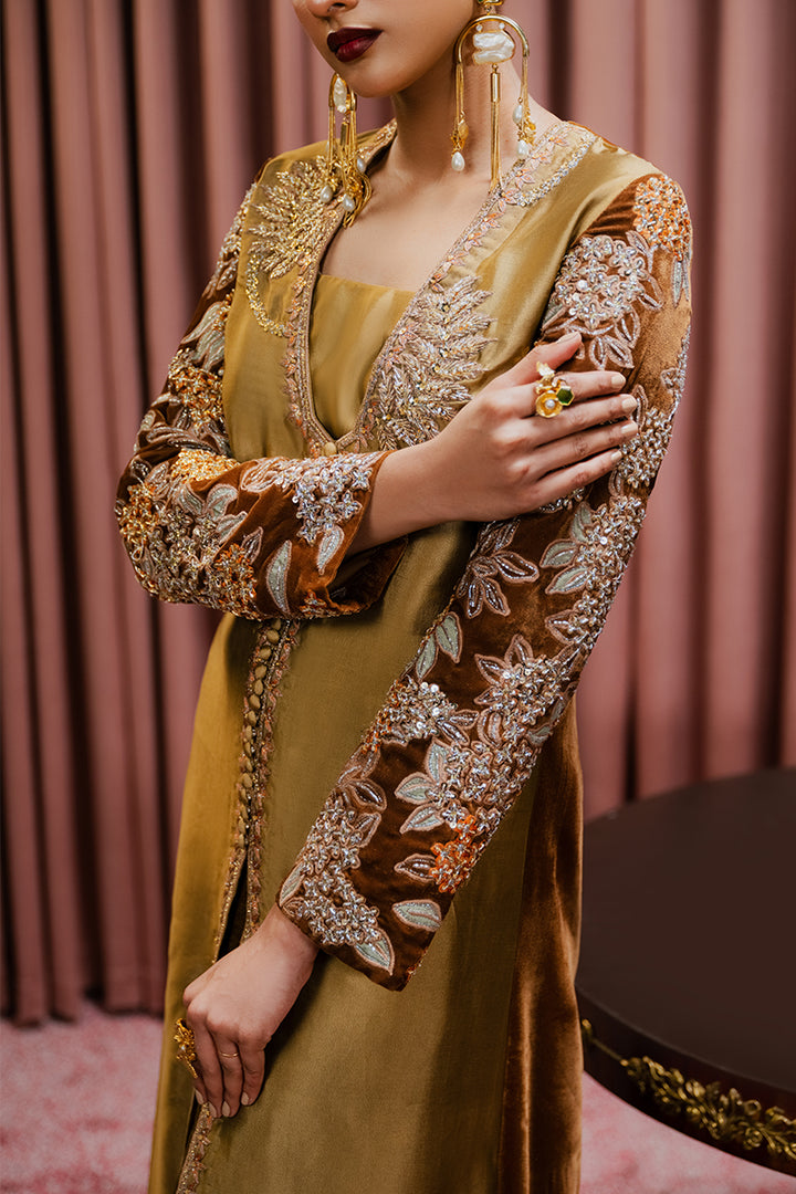 Heart of Gold - Zeb & Zeeshan - Velvet Suit - raniazara