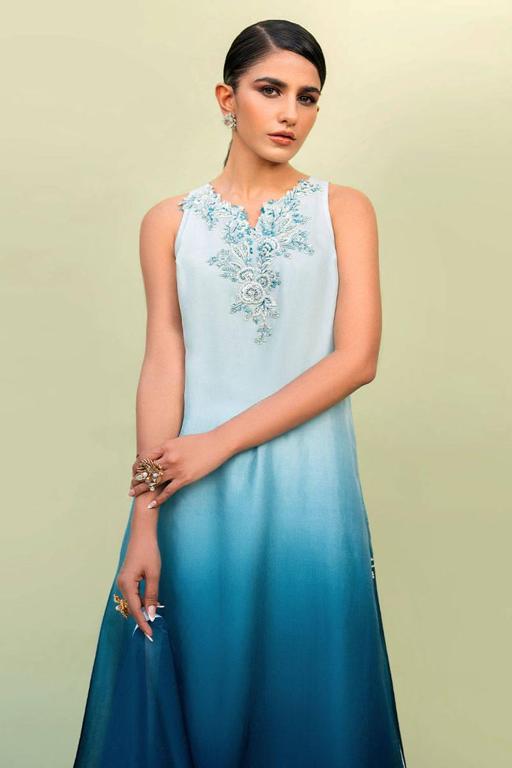 BLUE OMBRE - Zainab Salman - ready to ship  - raniazara