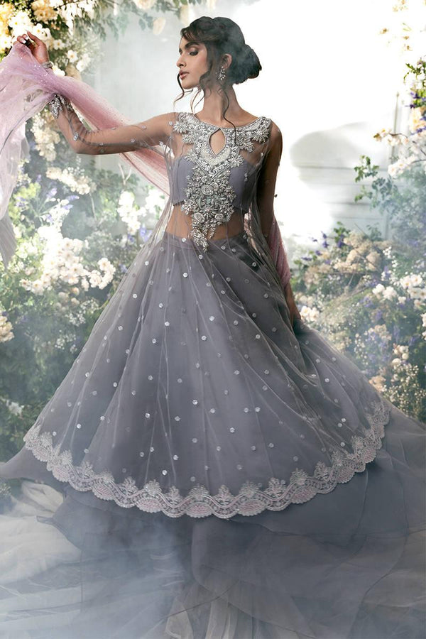 MYSTIC GREY - Zainab Salman - Formals