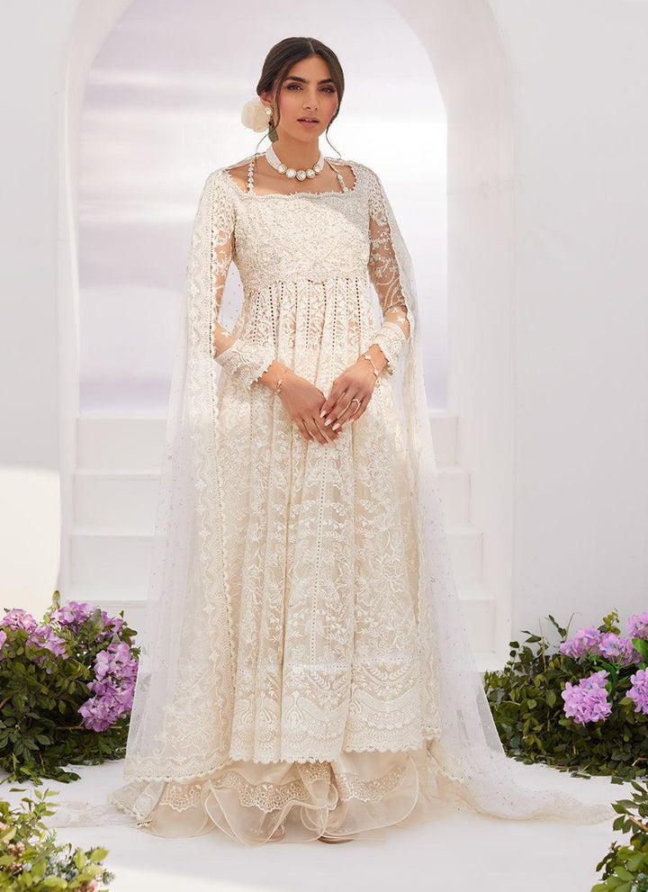 MAELLE IVORY EMBROIDERED AND EMBELLISHED KALIDAAR - FARAH TALIB AZIZ - Pret - raniazara