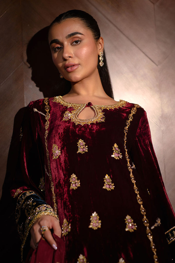 Marilyn - Ansab Jahangir - Velvet Suit - raniazara