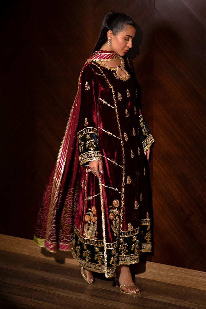 Marilyn - Ansab Jahangir - Velvet Suit - raniazara