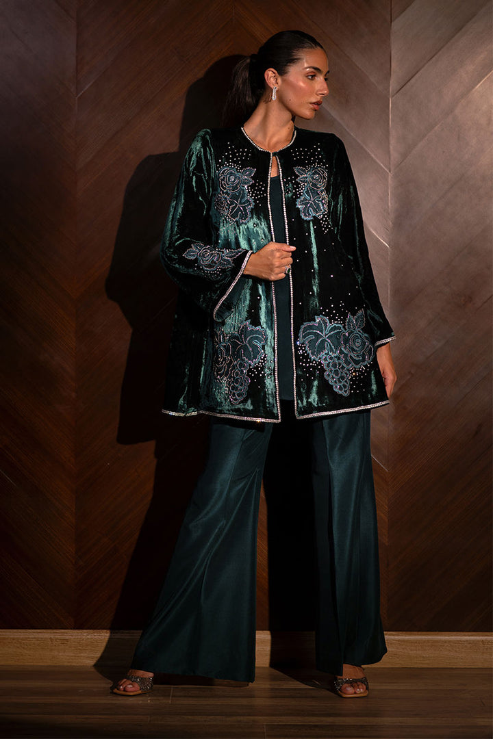 Serra - Ansab Jahangir - Velvet Suit - raniazara