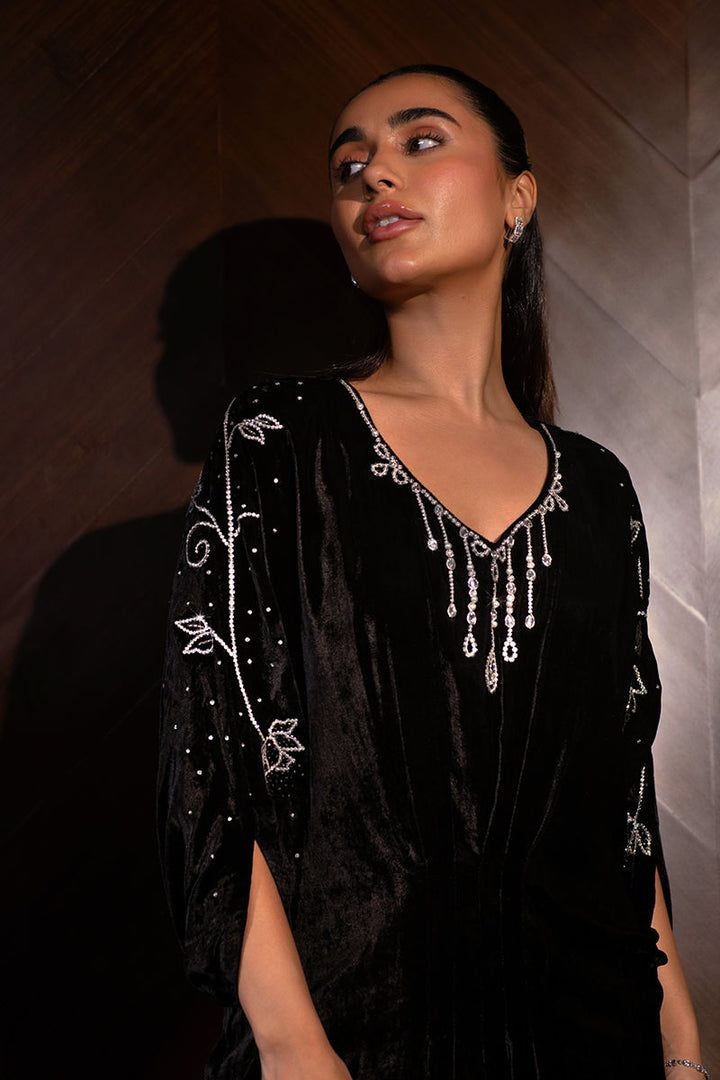 Ashley - Ansab Jahangir - Velvet Suit - raniazara