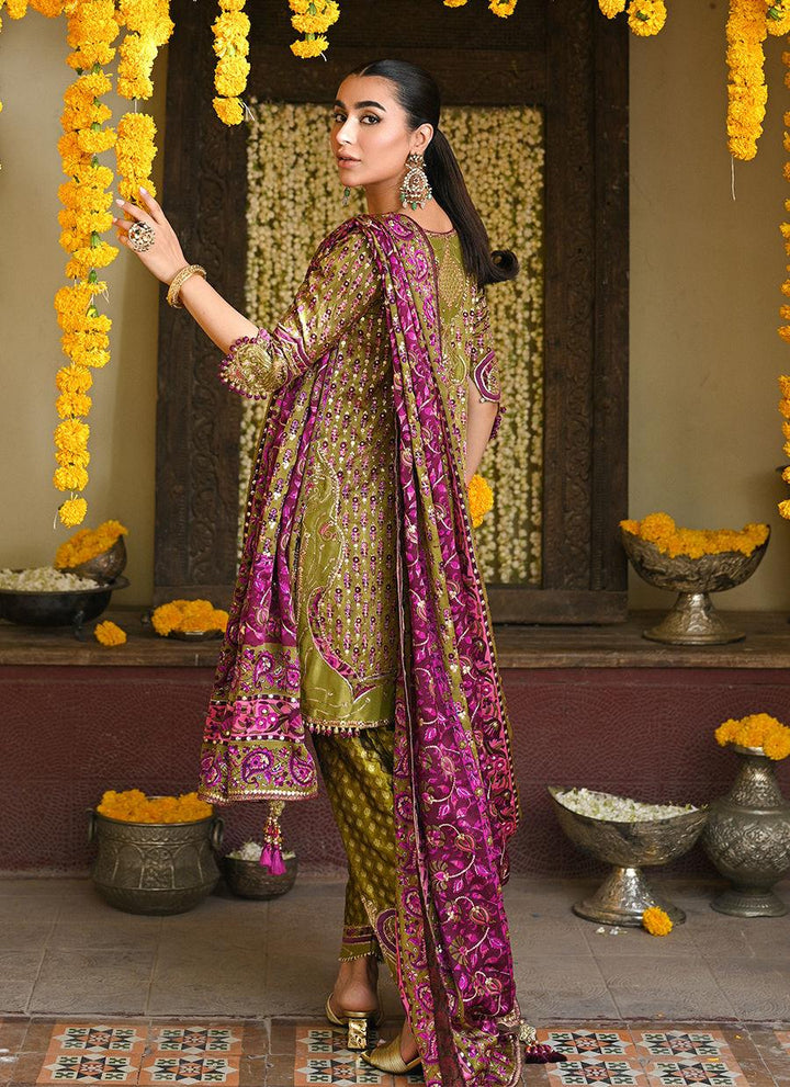 ALIRA MEHNDI GREEN KURTA AND SHALWAR WITH EMBELLISHED BLOCK PRINT DUPATTA - Farah Talib Aziz - Mehndi - raniazara