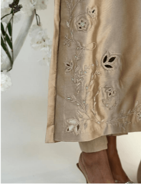 Grace With Pants and Dupatta - Mubashira Usman - Pret - raniazara