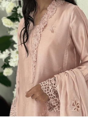 Bloom With Pants and Dupatta - Mubashira Usman - Pret