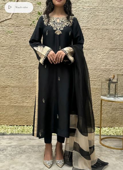 Tanaya with Dupatta - Mubashira Usman - Party Wear - Pret - raniazara