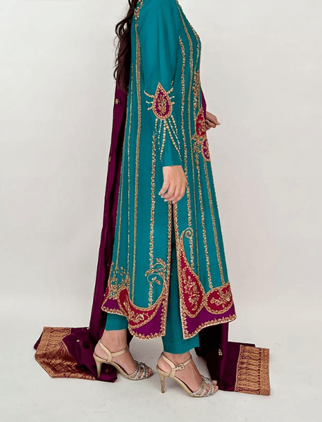 LARA with Dupatta - Mubashira Usman - Formals