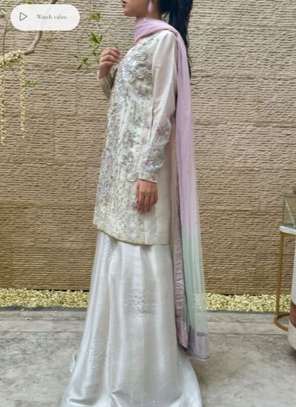 Parisa with Dhaka Pants and Dupatta - Mubashira Usman - Party Wear - Pret - raniazara