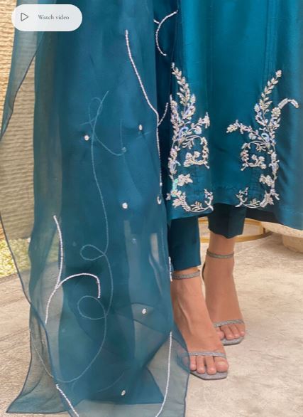 Ilyana with Dupatta - Mubashira Usman - Party Wear - Pret - raniazara