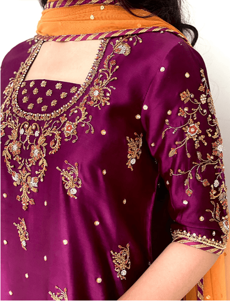 Aima with Khari Shalwar and Dupatta - Mubashira Usman - Formals - raniazara