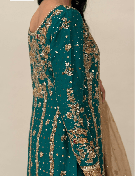 Saiqa with churidaar and Dupatta - Mubashira Usman - Formals - raniazara