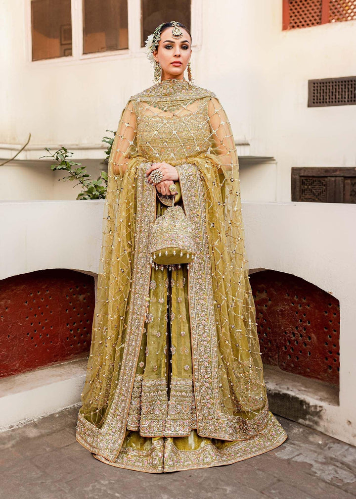 SUNEHRI - Kanwal Malik - formals - raniazara