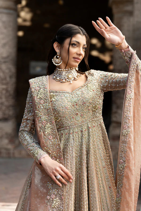 URAAN - Sara Naqvi - Bridal Lehenga - raniazara