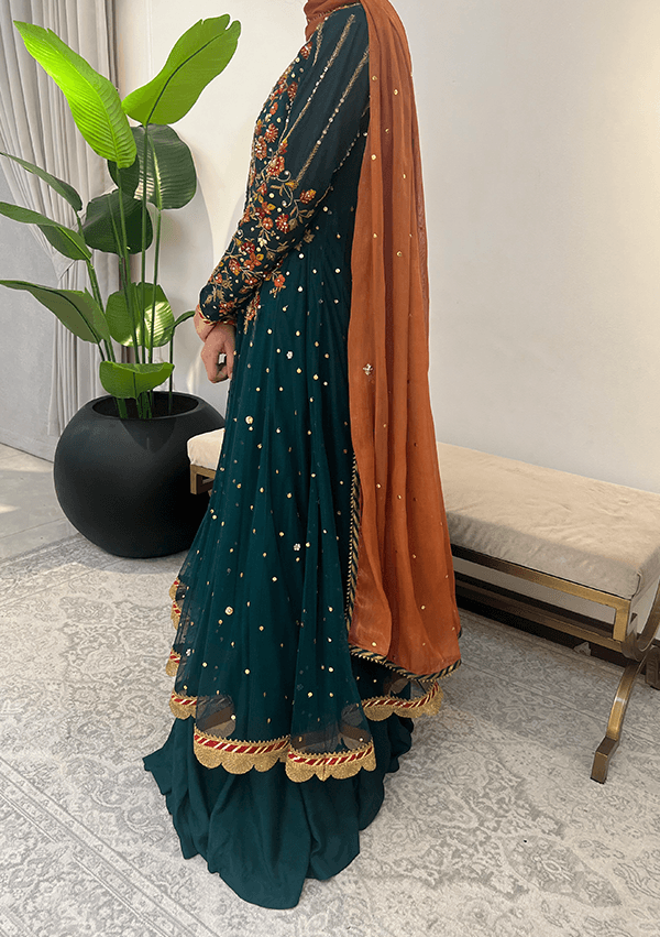 Falak with Lehenga and Dupatta raniazarastudio