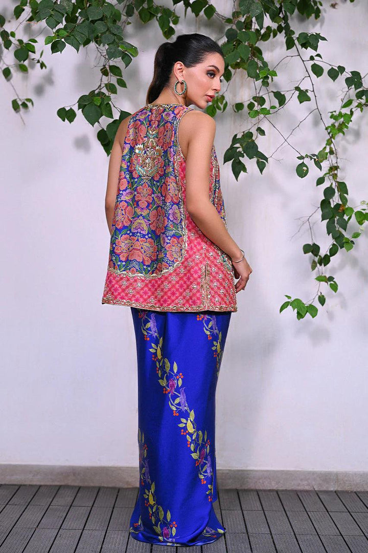 Isara - Sania Maskatiya - Formal - raniazara