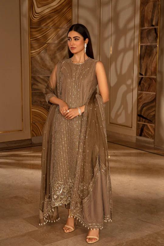 FV23-002 - Ayesha Shoaib Malik - Formals - raniazara