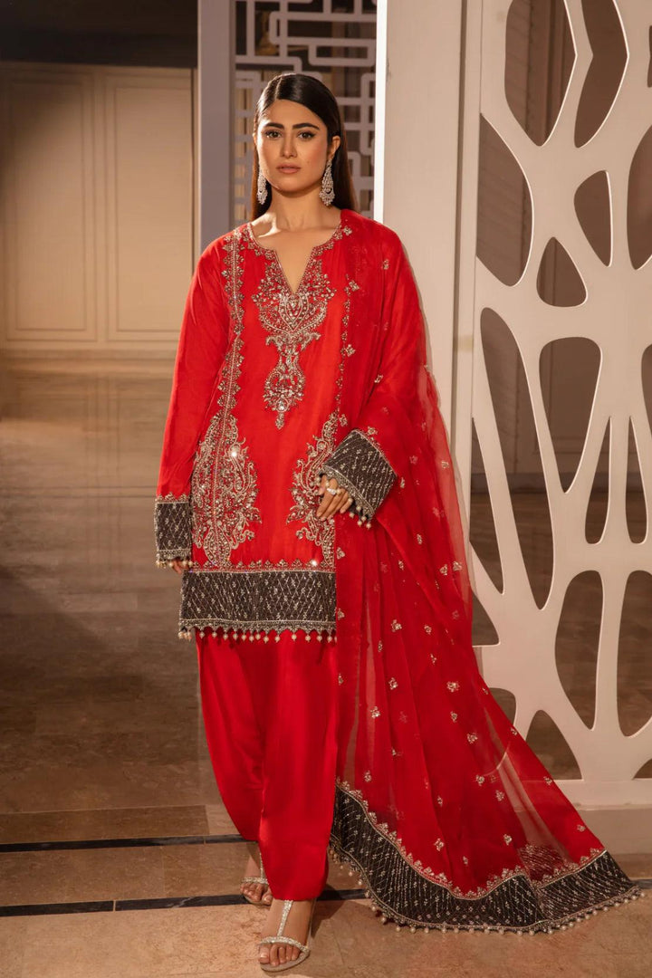 FV23-001 - Ayesha Shoaib Malik - Formals - raniazara