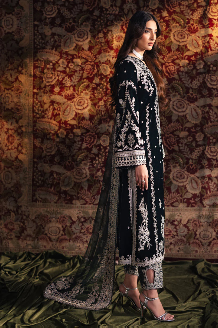 BK-03 SAMIRA - Qalamkar - Velvet Suit - raniazara