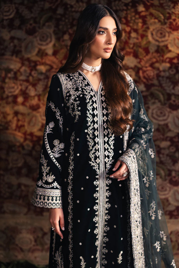 BK-03 SAMIRA - Qalamkar - Velvet Suit - raniazara