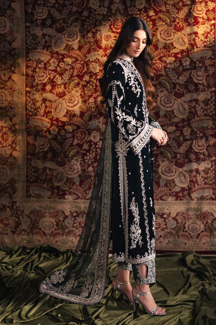 BK-03 SAMIRA - Qalamkar - Velvet Suit - raniazara