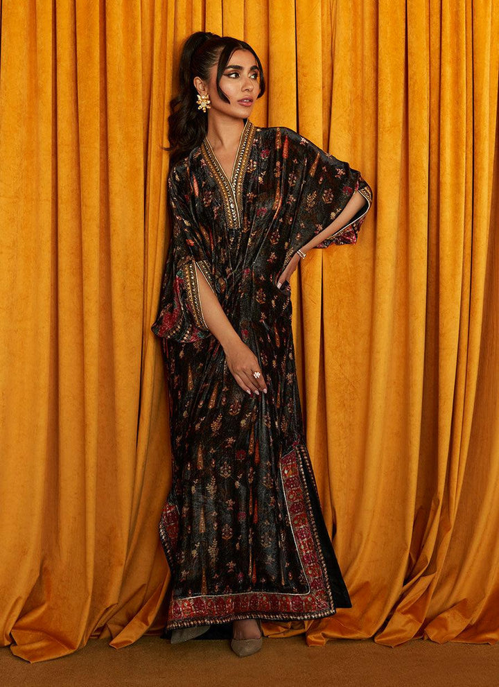 MARILYN PRINTED VELVET KAFTAN - FARAH TALIB AZIZ - formals - raniazara