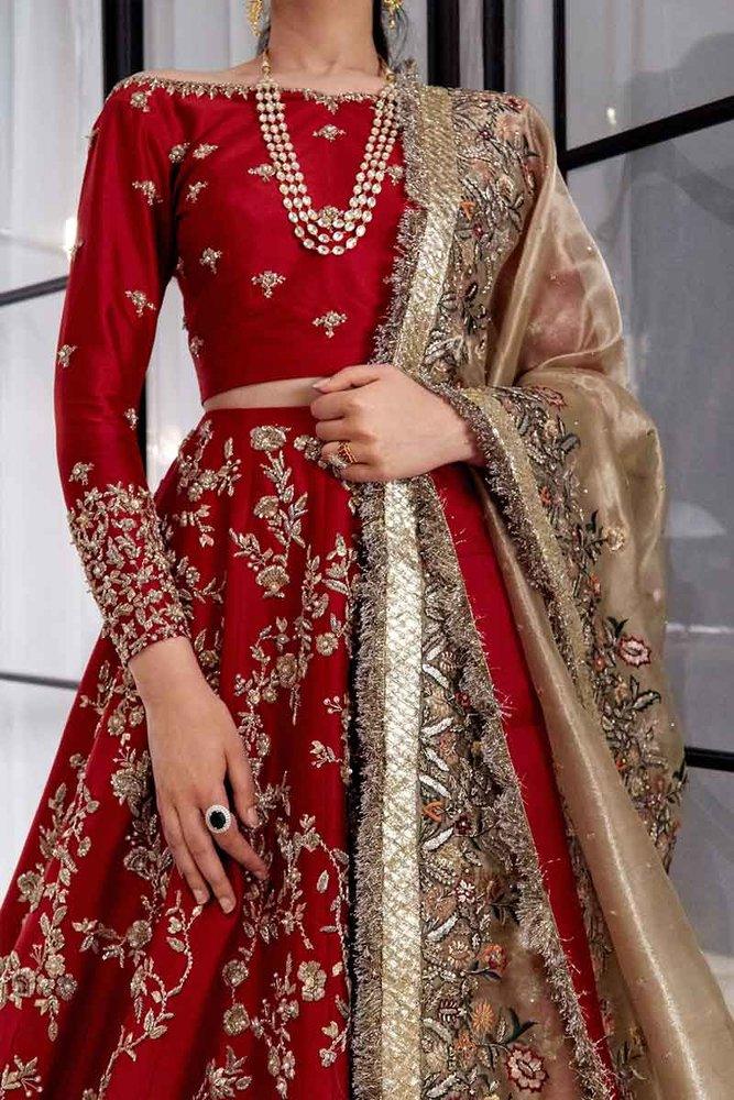 Hindu on sale bridal lehenga